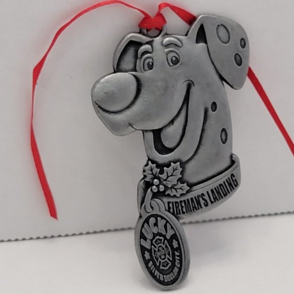 Silver Dollar City Firemans Landing Lucky Dog Made USA Christmas Ornament 2015 - Picture 2 of 11